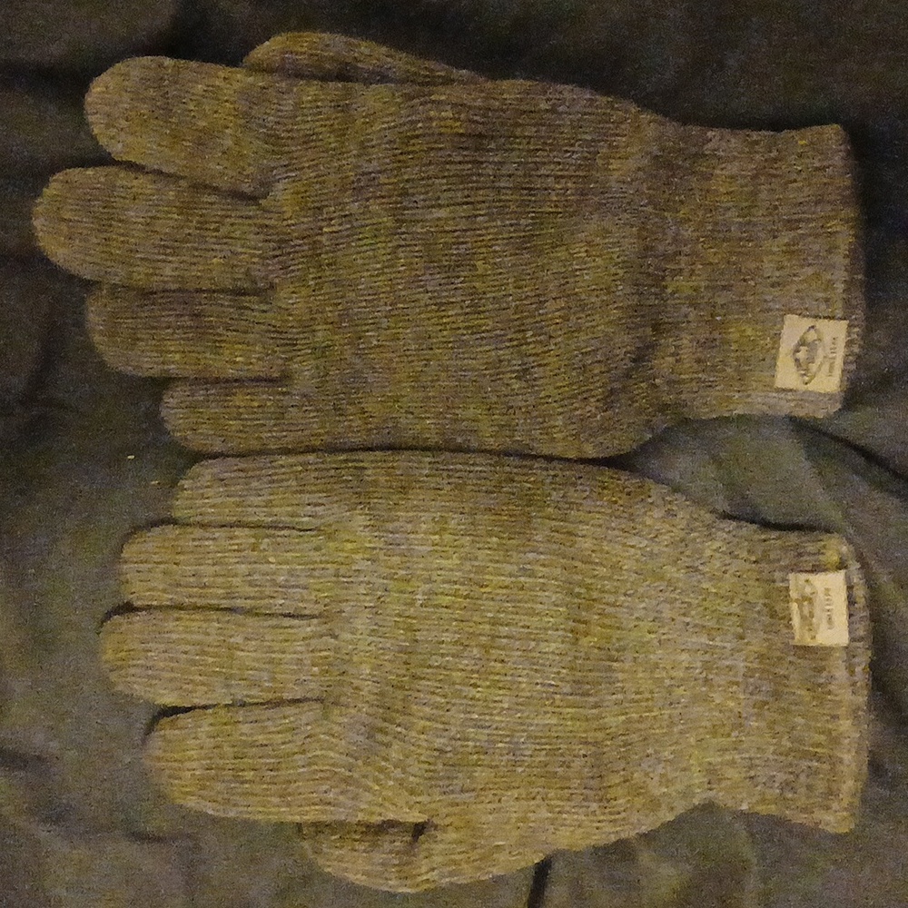 Mountain designs gloves